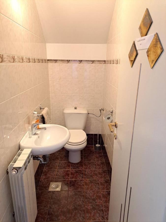 بوستوينا Rooms Cehovin المظهر الخارجي الصورة