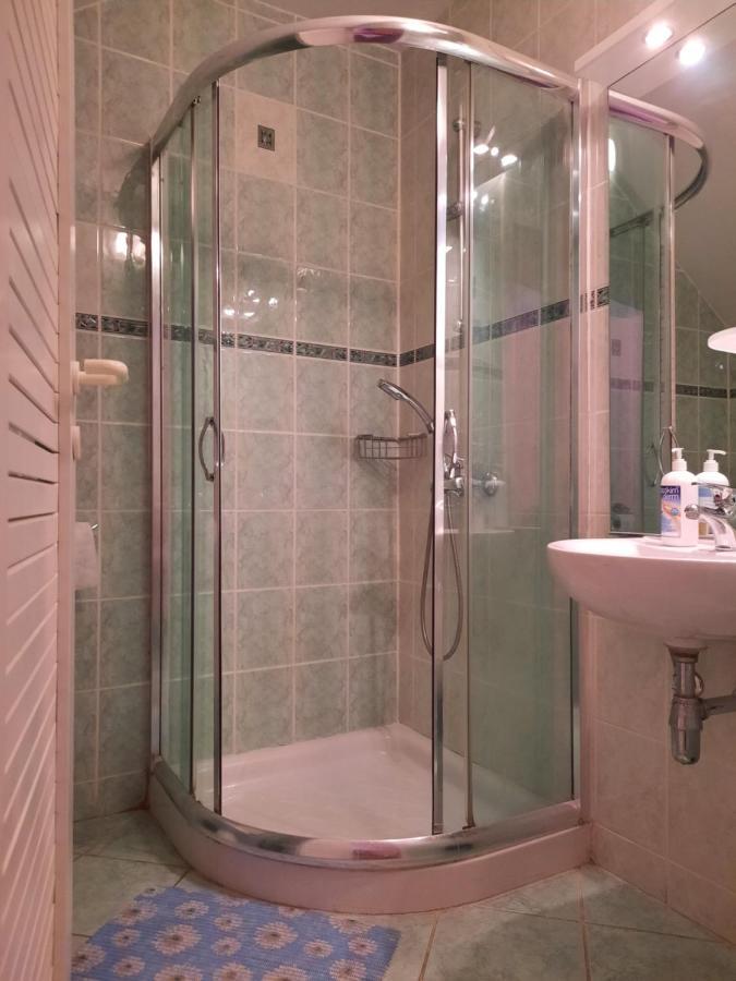 بوستوينا Rooms Cehovin المظهر الخارجي الصورة